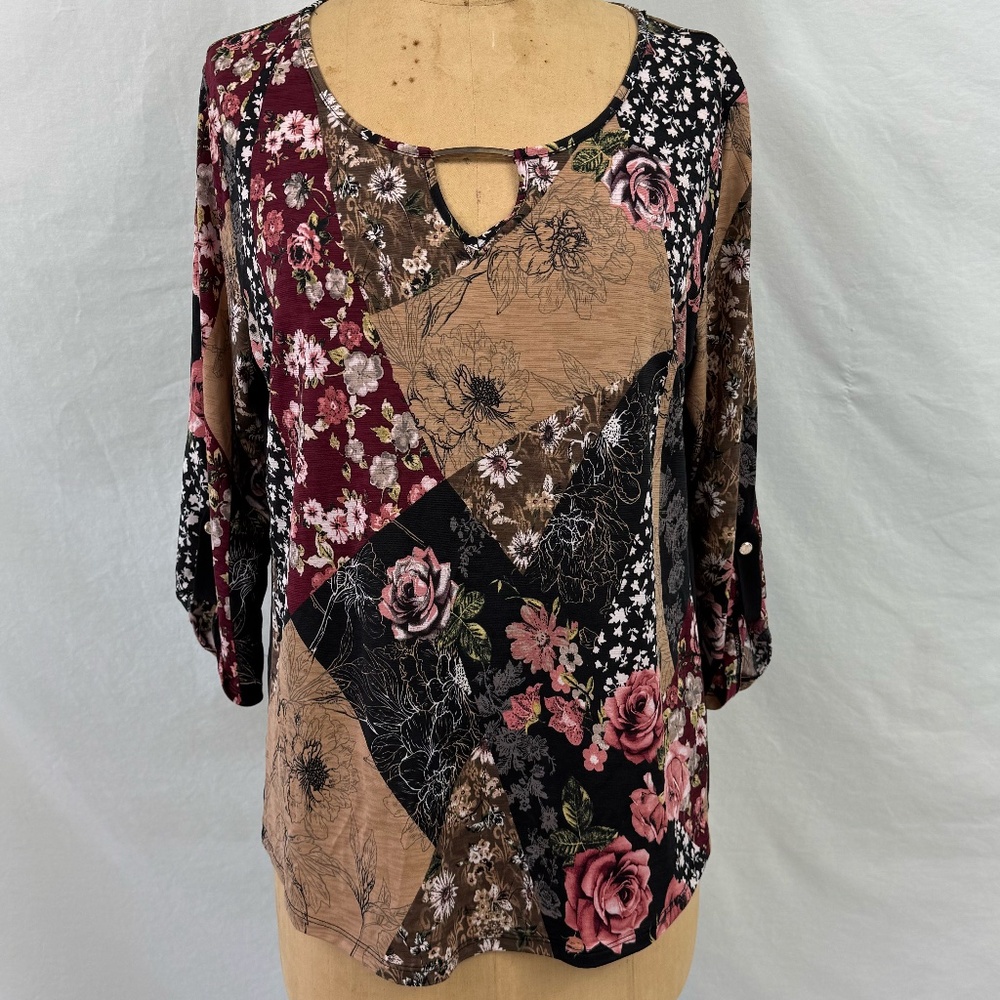 Naif Floral Patchwork Blouse 3/4 Sleeve with Gold Metal Accents Size PXL